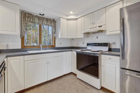 11 Second Avenue Scarborough ME 04074