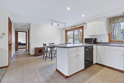 11 Second Avenue Scarborough ME 04074