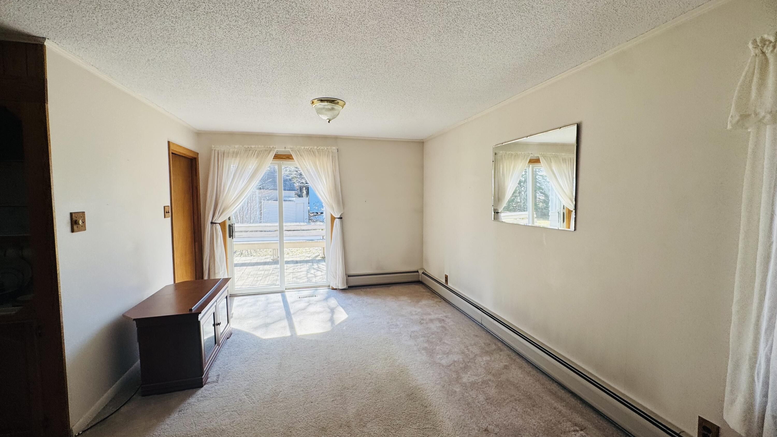 10 Dorilda Circle Caribou ME 04736