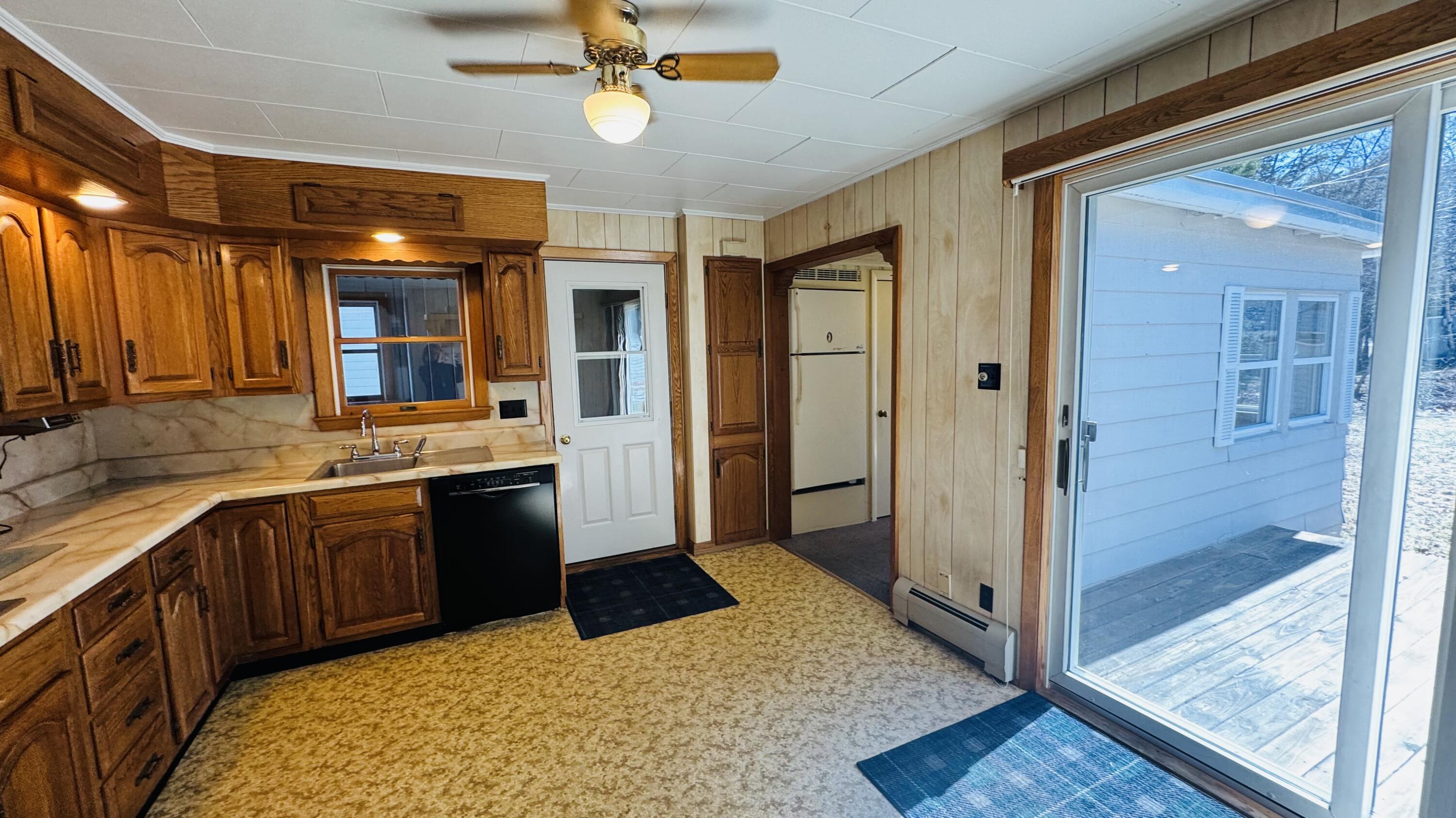10 Dorilda Circle Caribou ME 04736