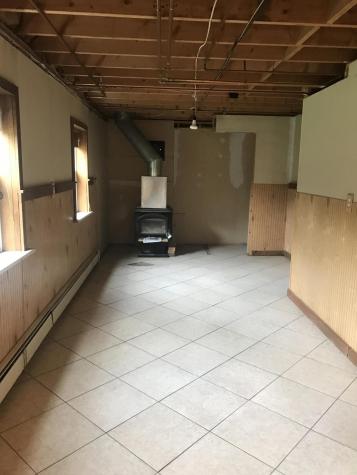 40 Orchard Lane Minot ME 04258