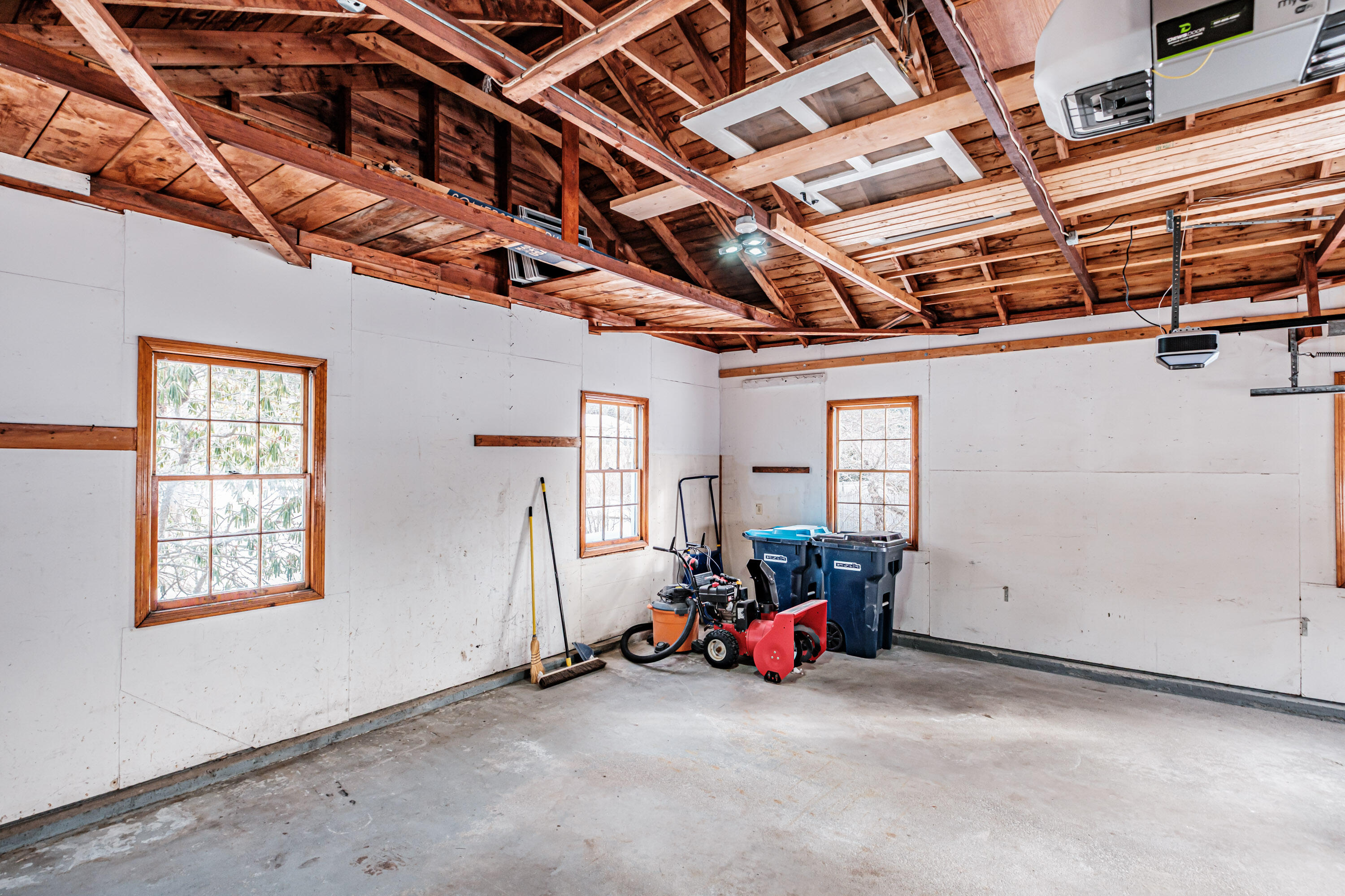 6 Woodside Drive Cumberland ME 04021