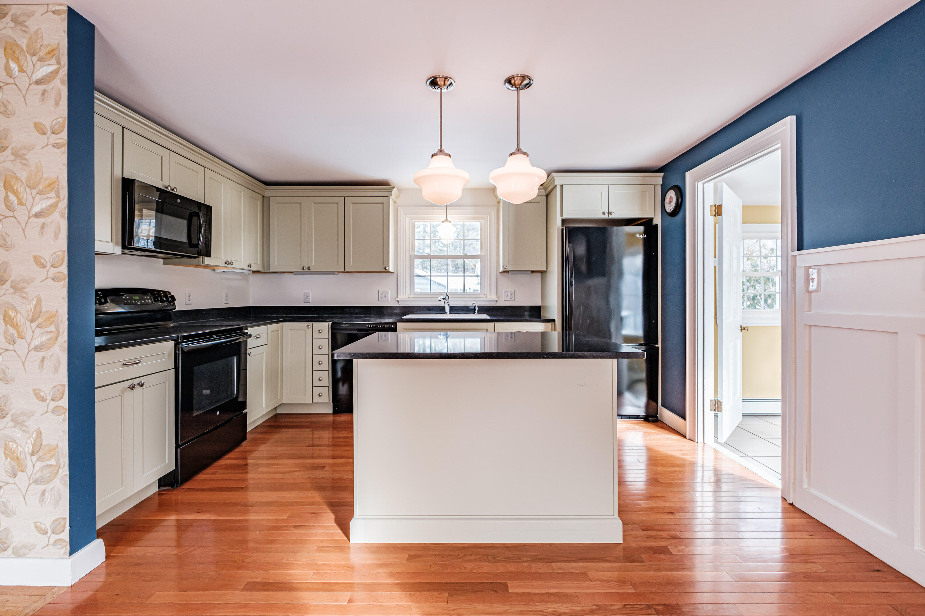 6 Woodside Drive Cumberland ME 04021