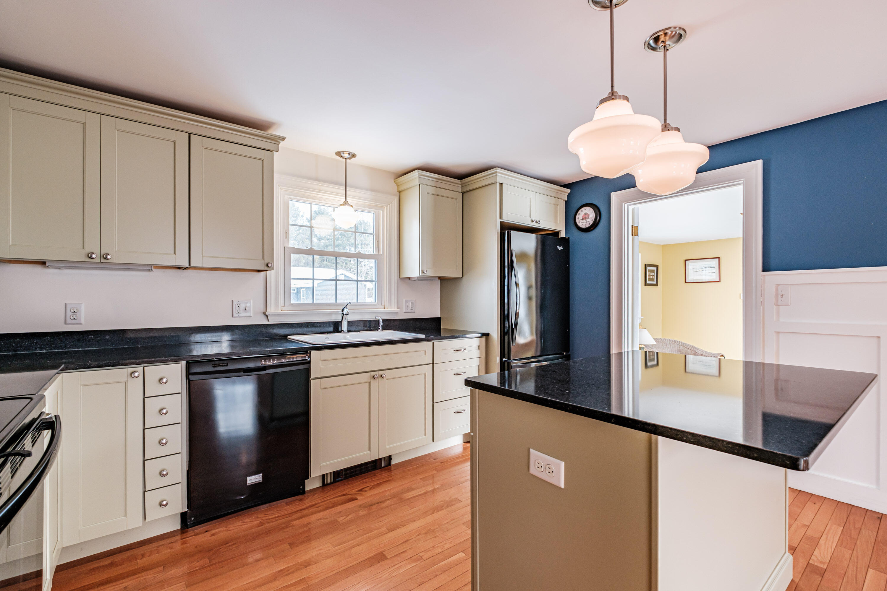 6 Woodside Drive Cumberland ME 04021