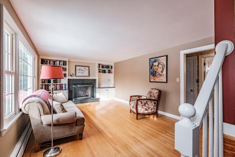 6 Woodside Drive Cumberland ME 04021