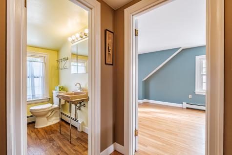 6 Woodside Drive Cumberland ME 04021