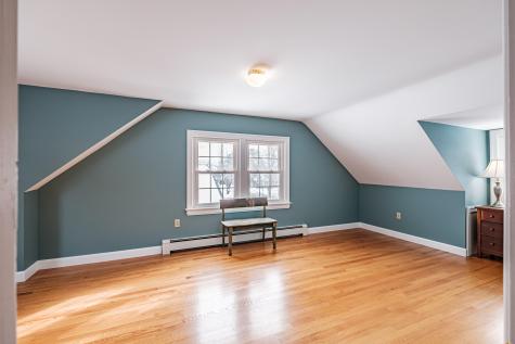 6 Woodside Drive Cumberland ME 04021