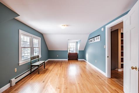 6 Woodside Drive Cumberland ME 04021