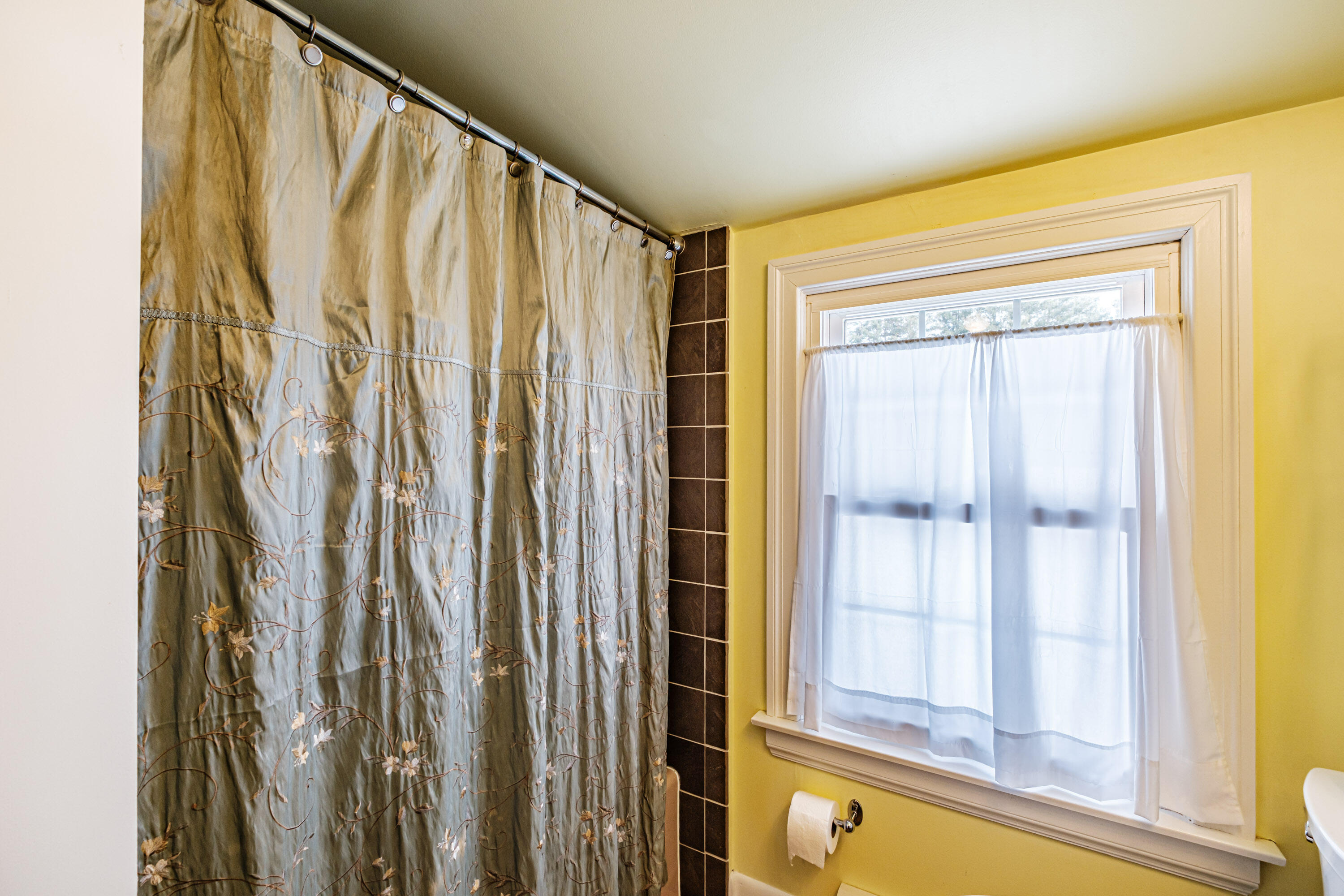 6 Woodside Drive Cumberland ME 04021