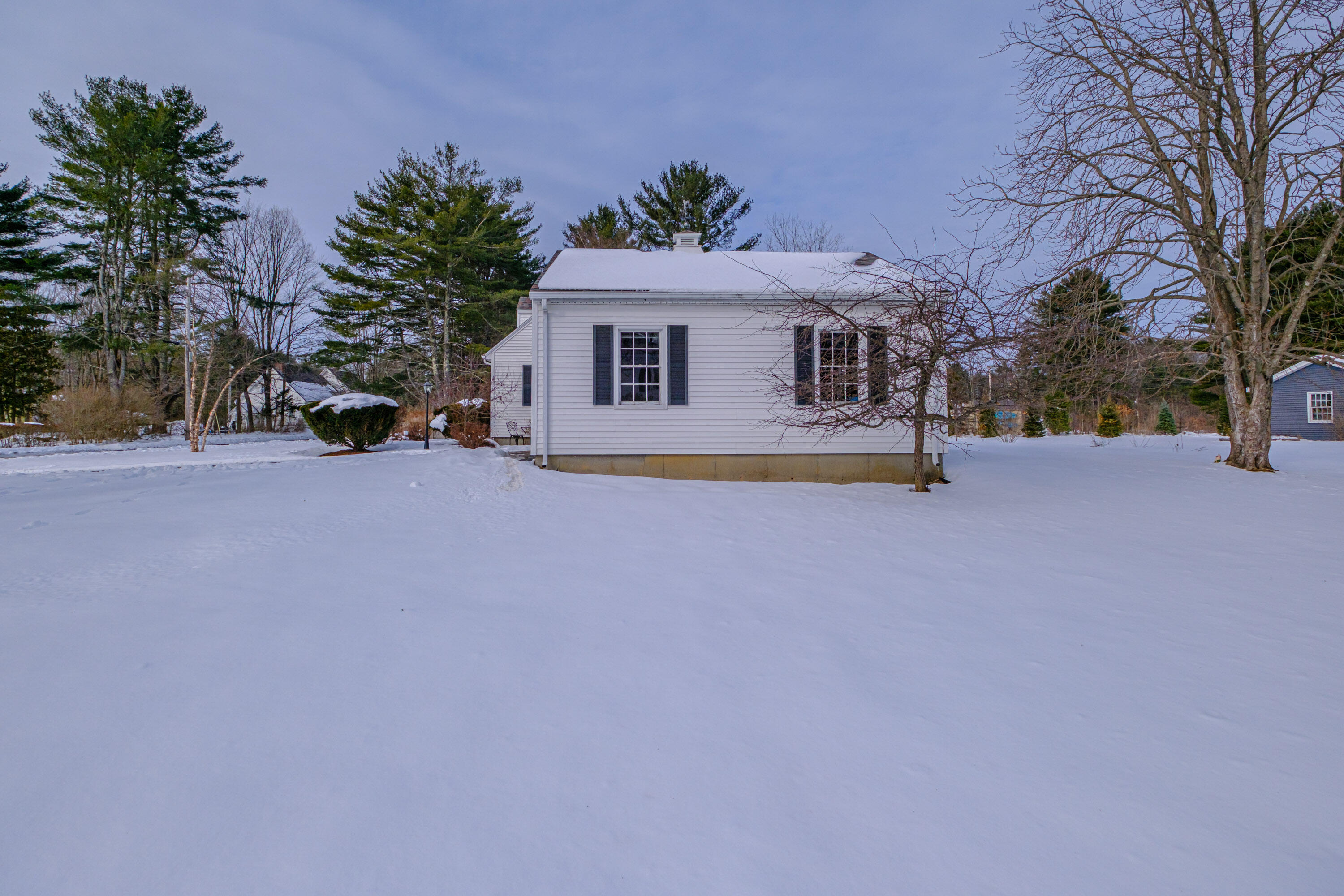 6 Woodside Drive Cumberland ME 04021