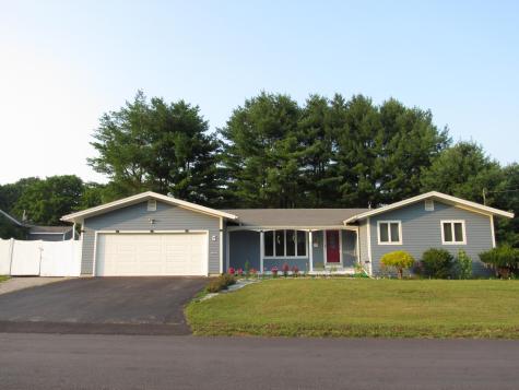 7 Champlain Avenue Lewiston ME 04240