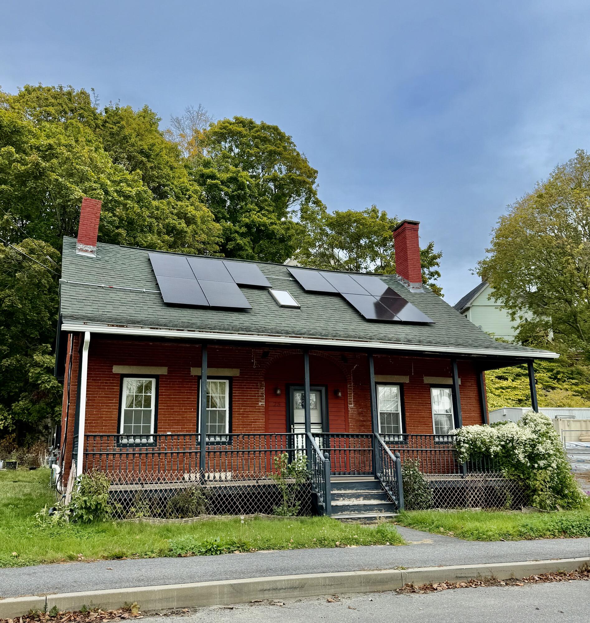 25 Summer Street Gardiner ME 04345