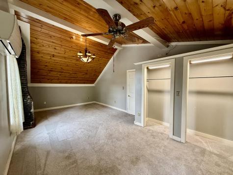 25 Summer Street Gardiner ME 04345