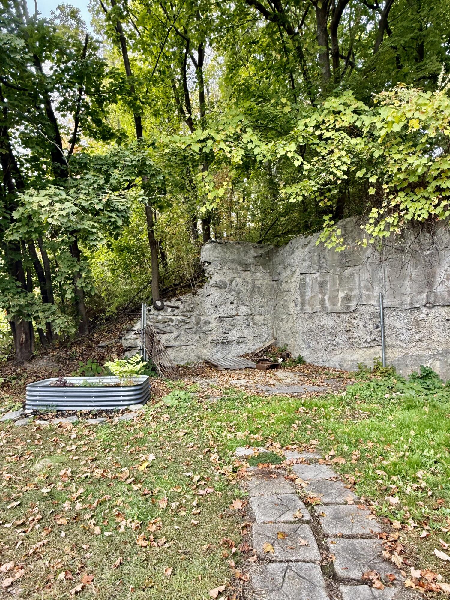 25 Summer Street Gardiner ME 04345