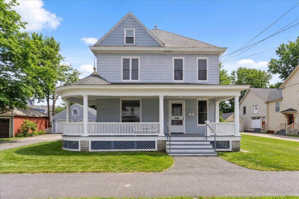 14 Taylor Street Auburn ME 04210