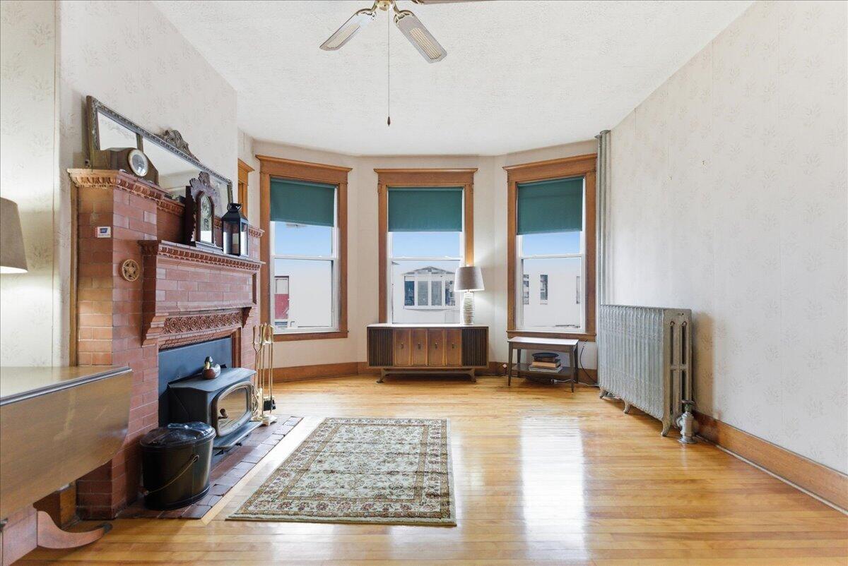 14 Taylor Street Auburn ME 04210