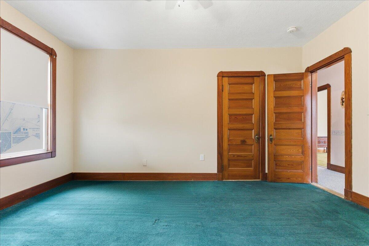 14 Taylor Street Auburn ME 04210