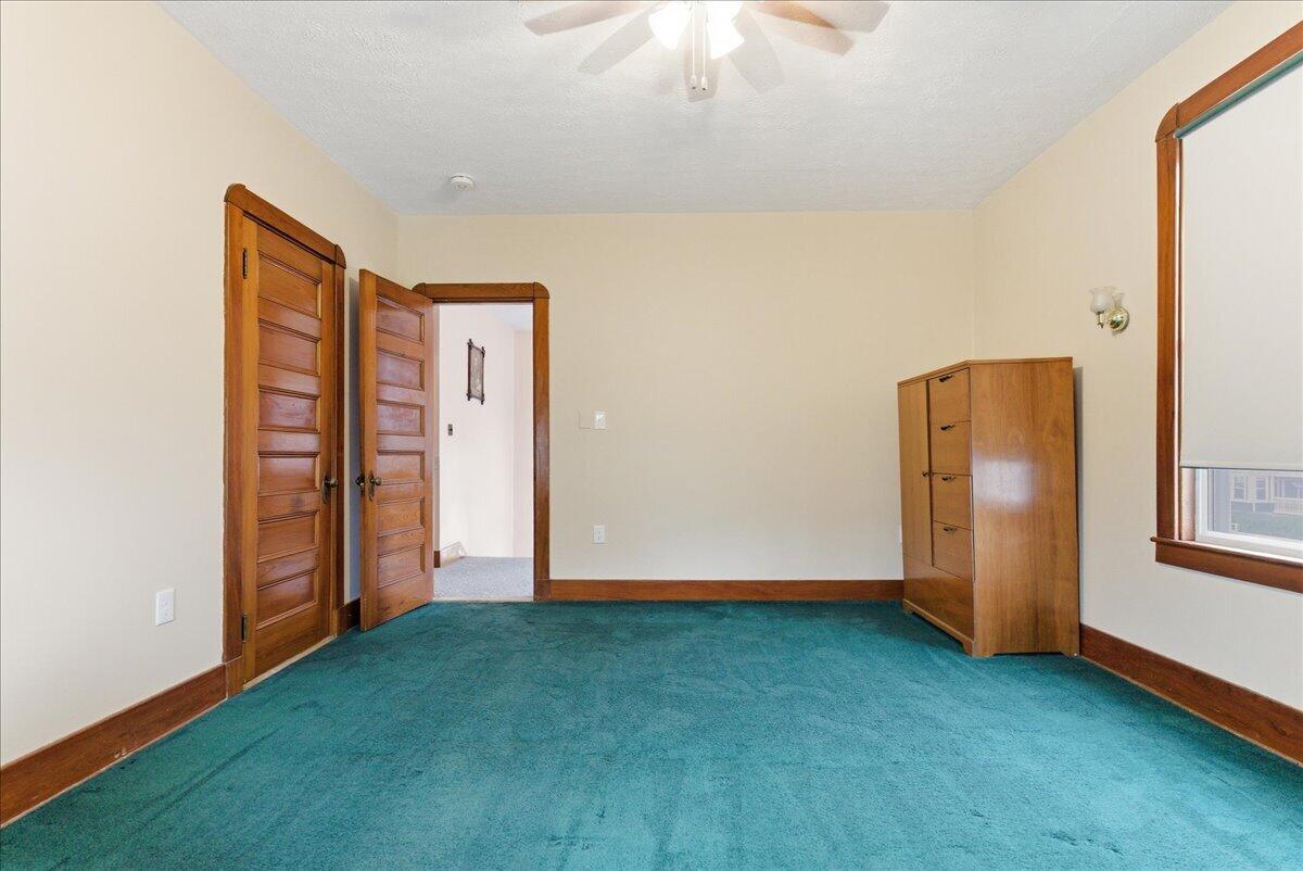 14 Taylor Street Auburn ME 04210