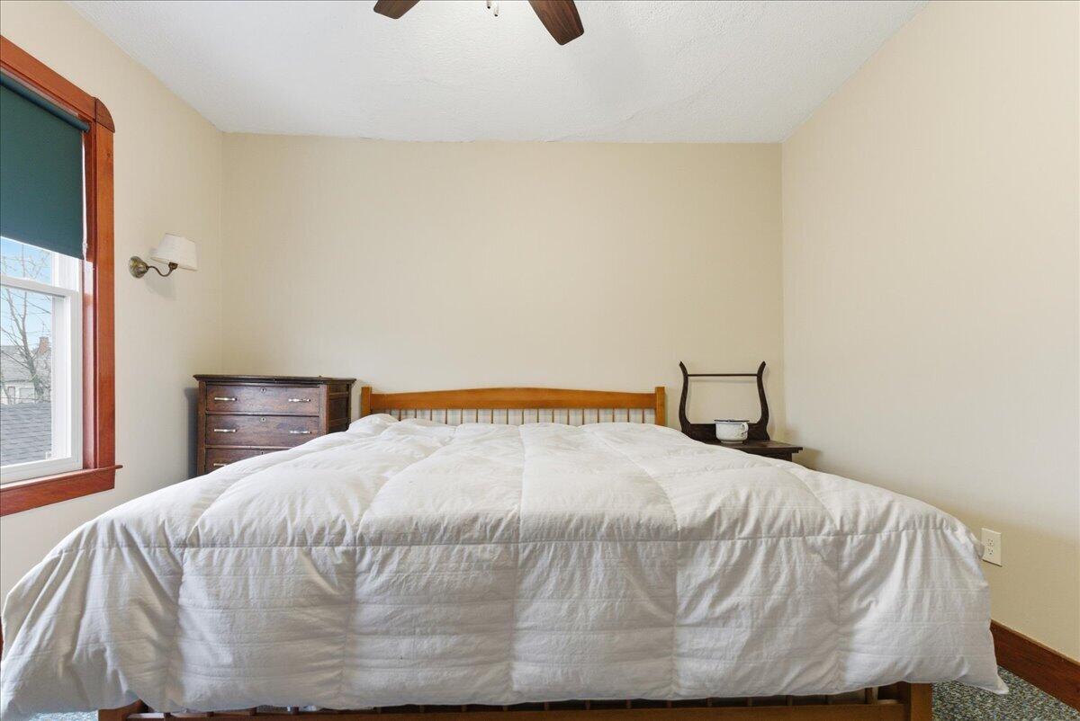 14 Taylor Street Auburn ME 04210