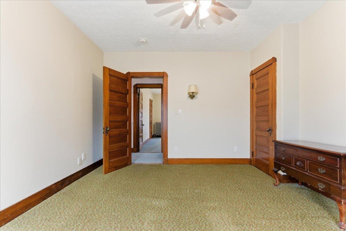 14 Taylor Street Auburn ME 04210