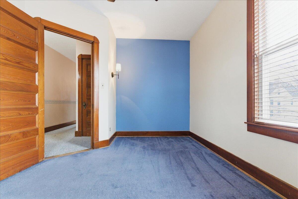 14 Taylor Street Auburn ME 04210