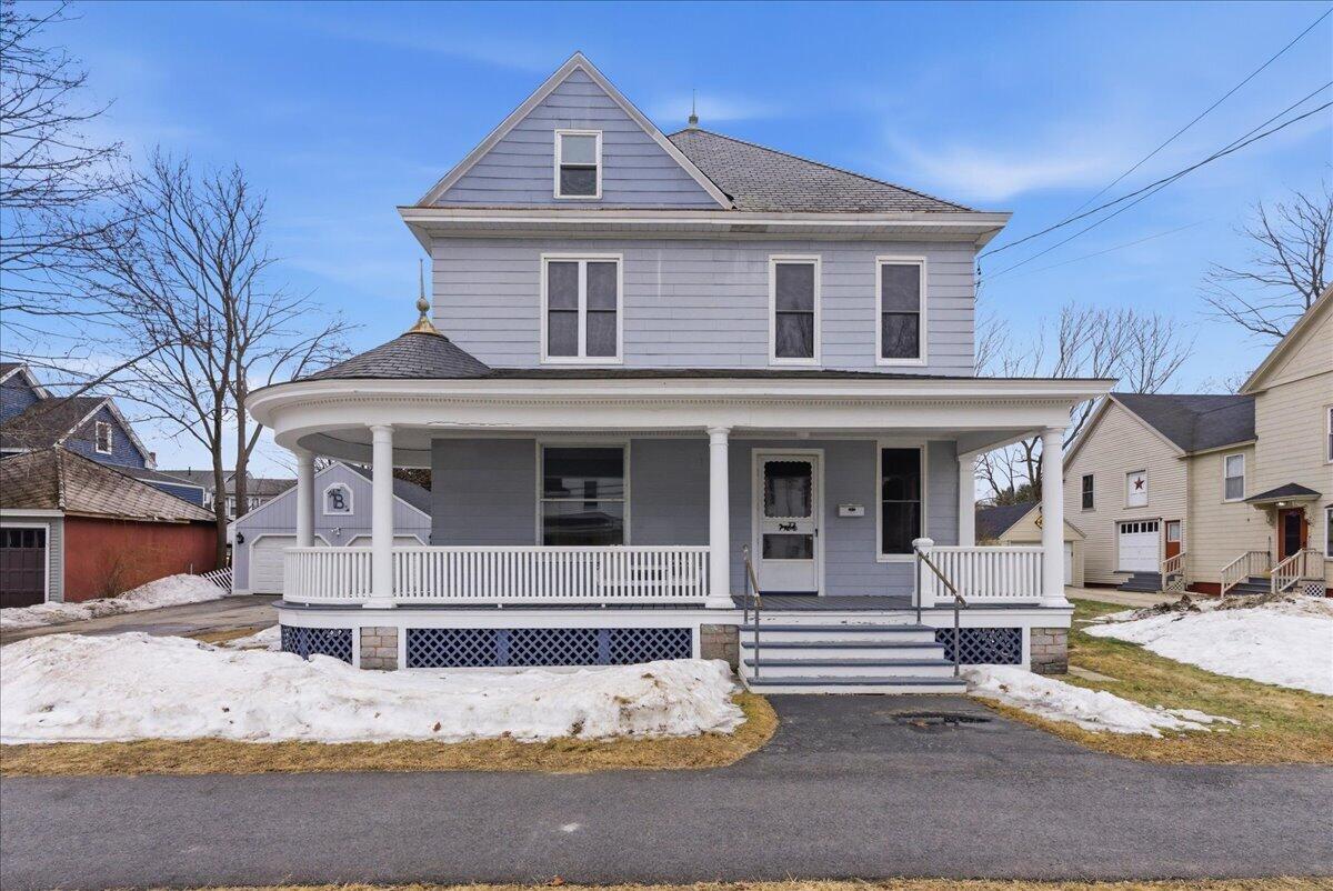 14 Taylor Street Auburn ME 04210