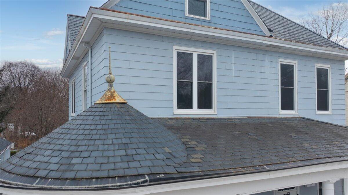 14 Taylor Street Auburn ME 04210