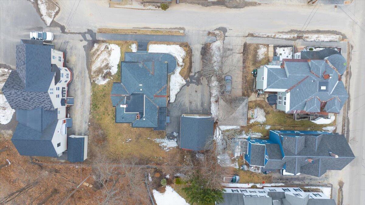 14 Taylor Street Auburn ME 04210