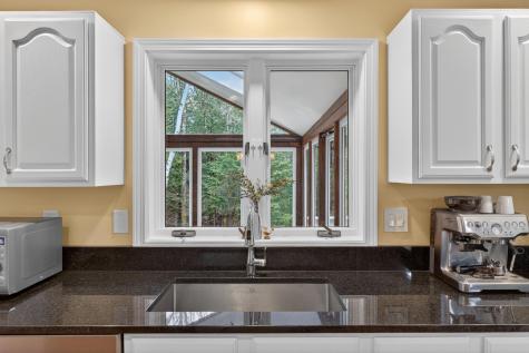 15 Harvey Brook Drive Freeport ME 04032