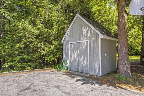 15 Harvey Brook Drive Freeport ME 04032