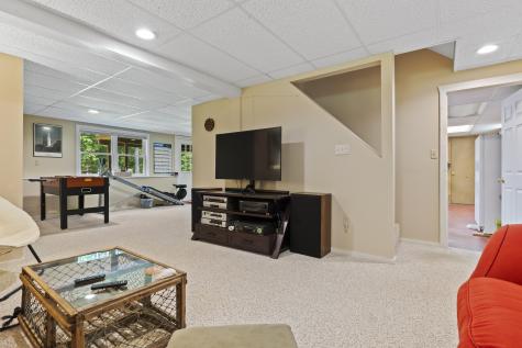 15 Harvey Brook Drive Freeport ME 04032