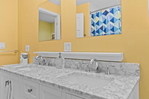 15 Harvey Brook Drive Freeport ME 04032