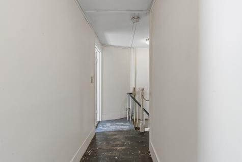 982 King Street Oxford ME 04270