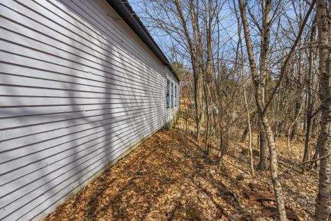 982 King Street Oxford ME 04270