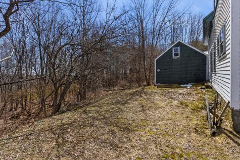 982 King Street Oxford ME 04270