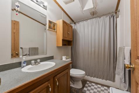 65 Oxbow Drive Lewiston ME 04240