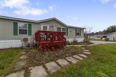 65 Oxbow Drive Lewiston ME 04240