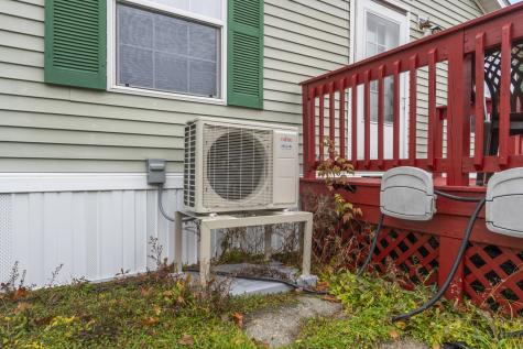 65 Oxbow Drive Lewiston ME 04240