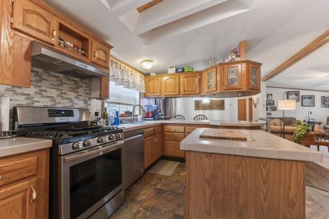 65 Oxbow Drive Lewiston ME 04240