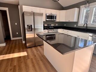 24 Mayberry Landing Naples ME 04055