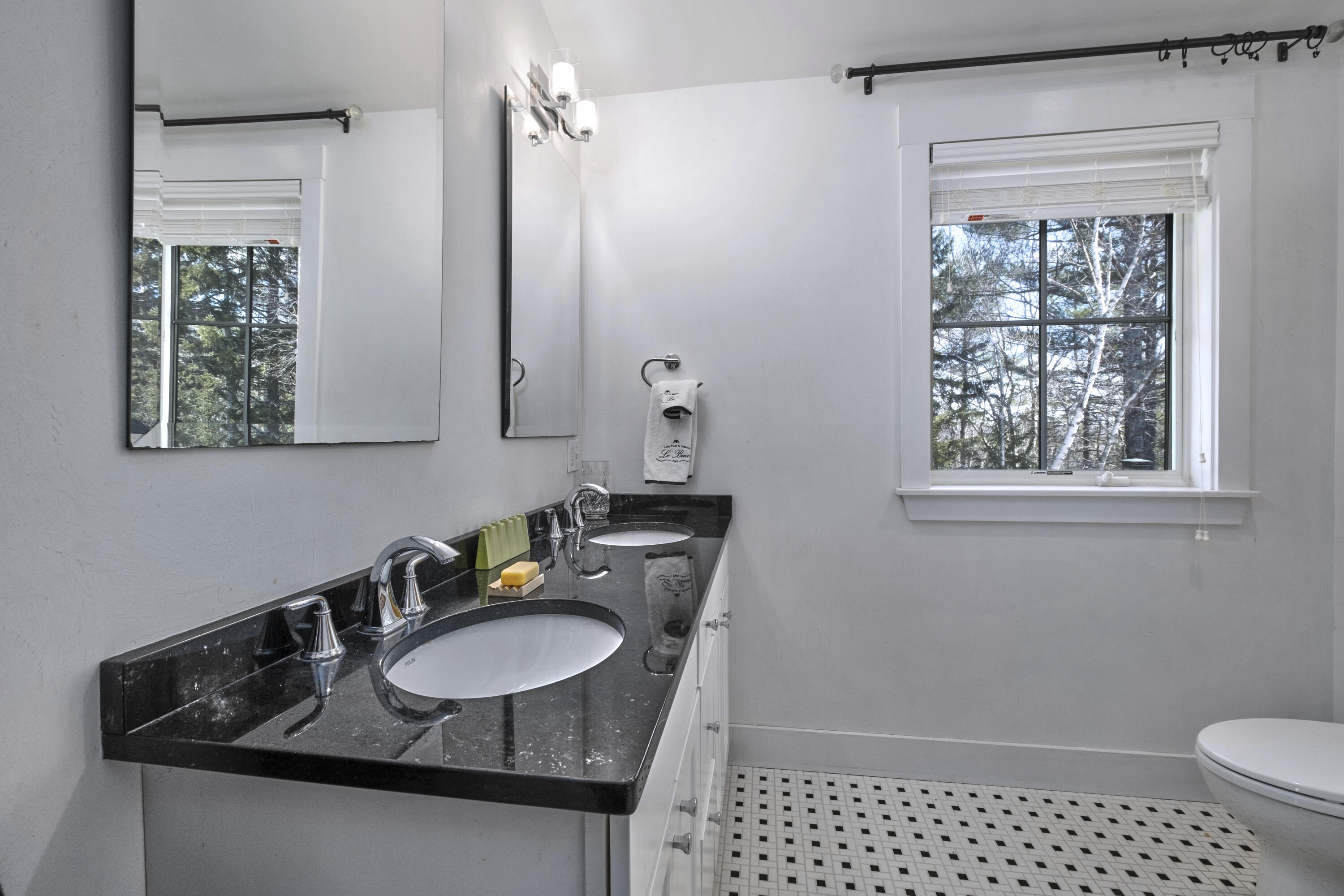 27 Osprey Circle Lincolnville ME 04849