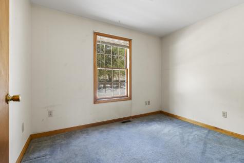 1992 North Road Mount Vernon ME 04352