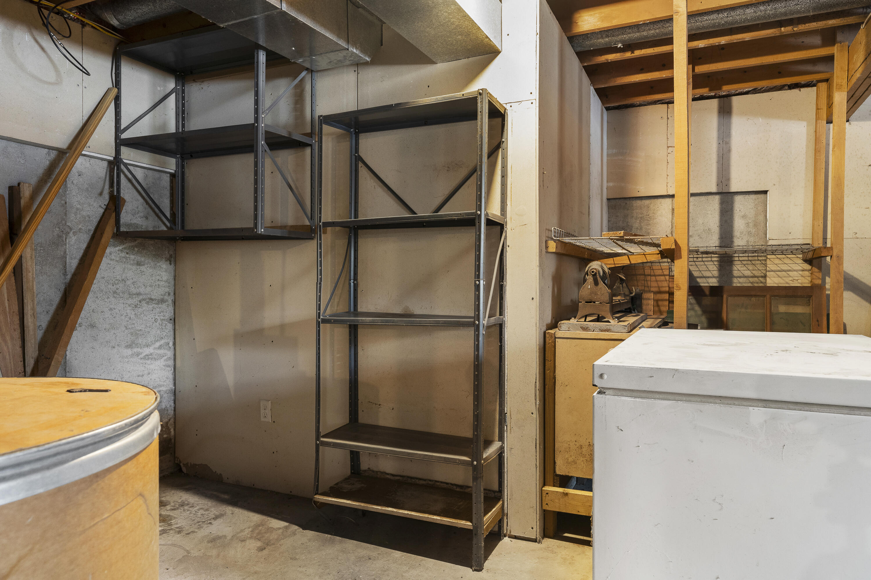 1992 North Road Mount Vernon ME 04352