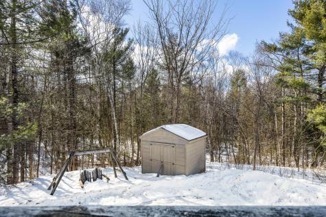 1992 North Road Mount Vernon ME 04352