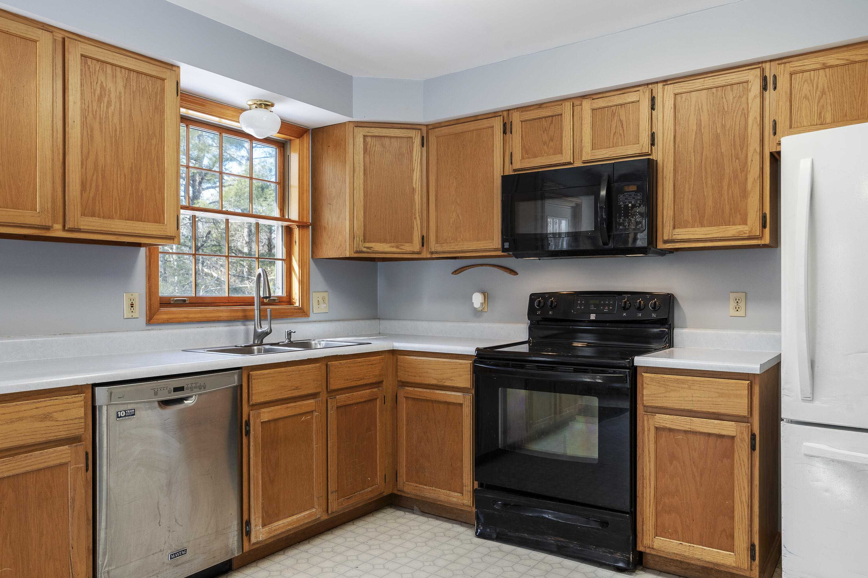 1992 North Road Mount Vernon ME 04352