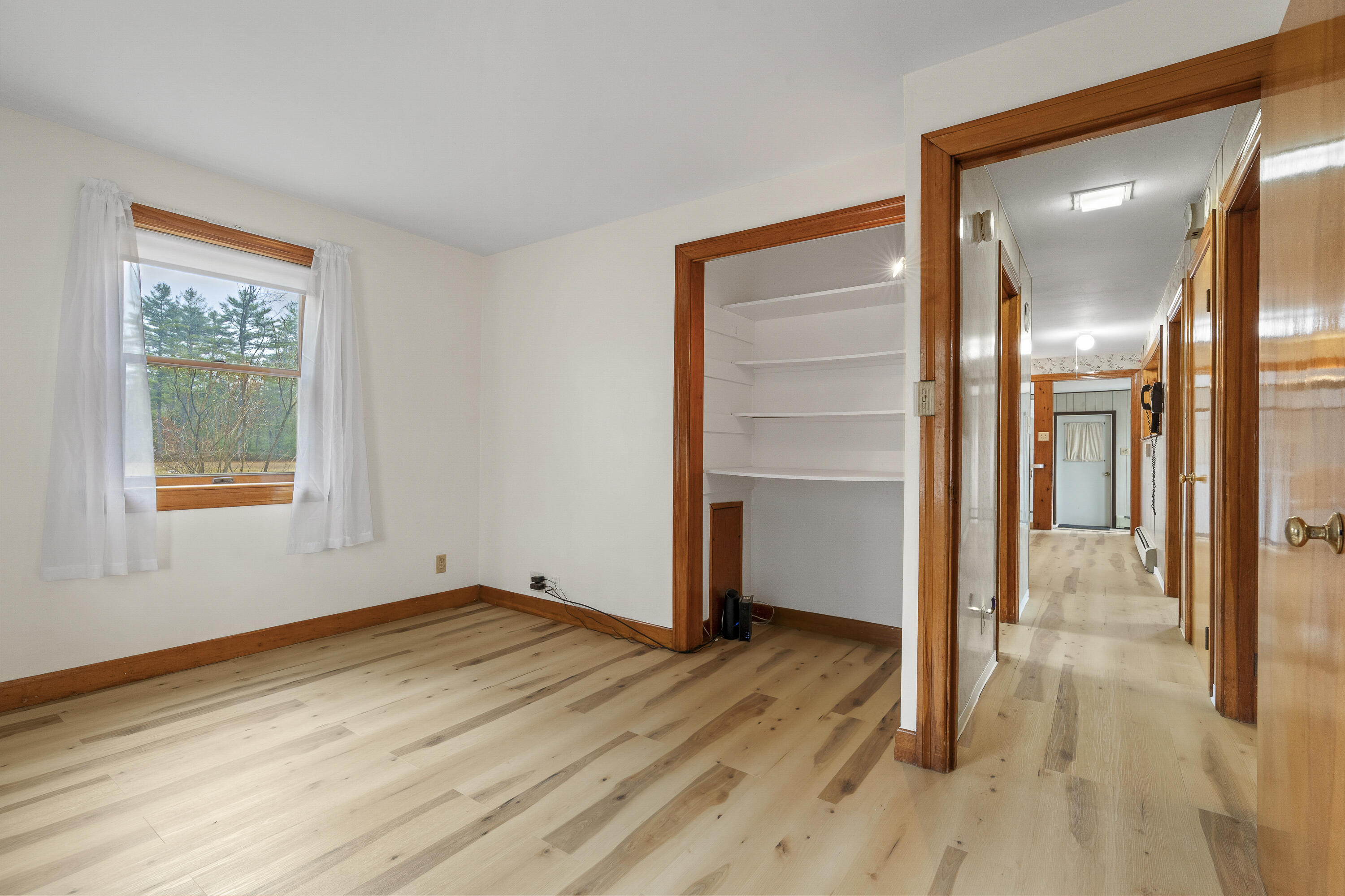 39 Pequawket Trail Standish ME 04084