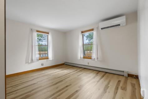 39 Pequawket Trail Standish ME 04084