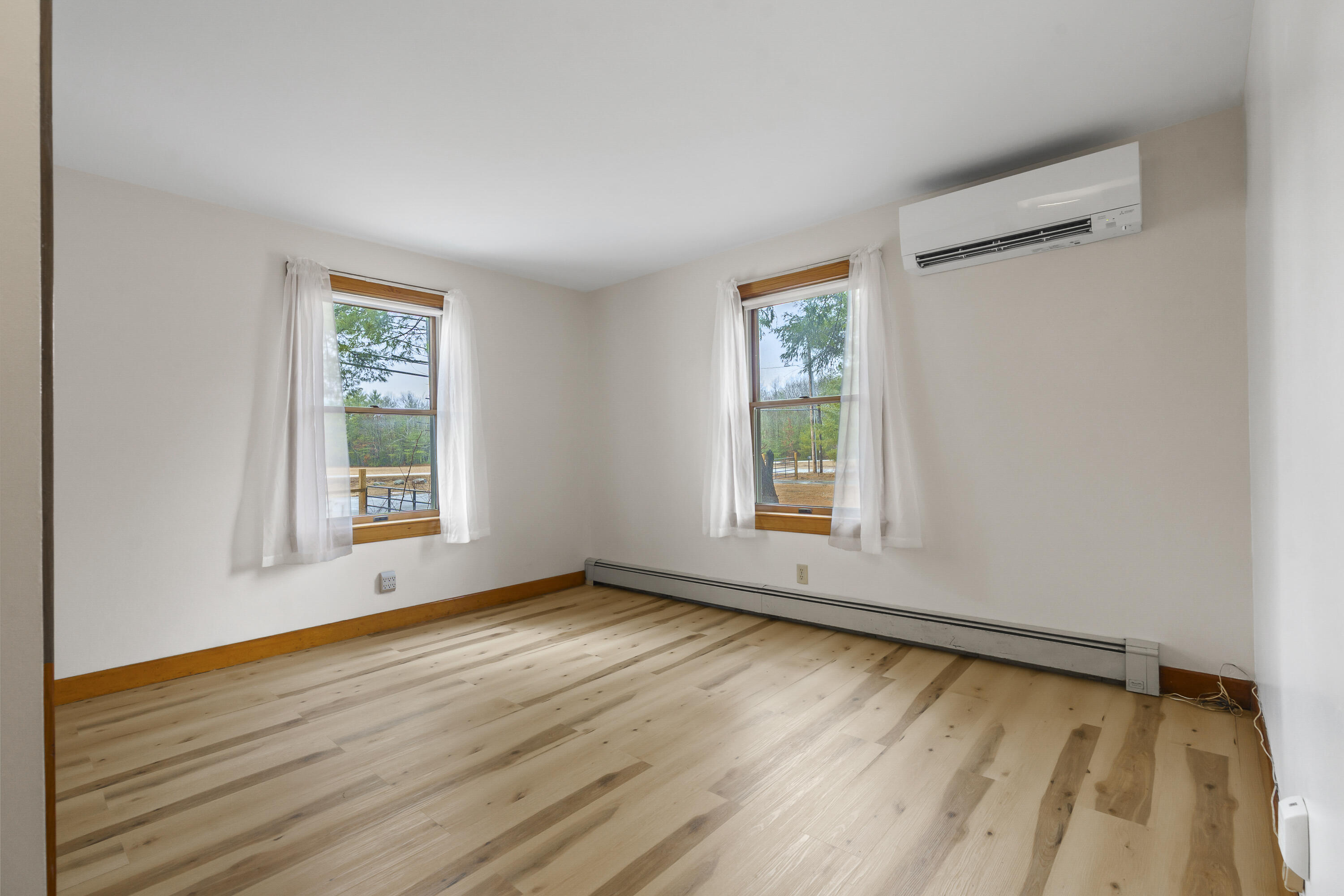 39 Pequawket Trail Standish ME 04084