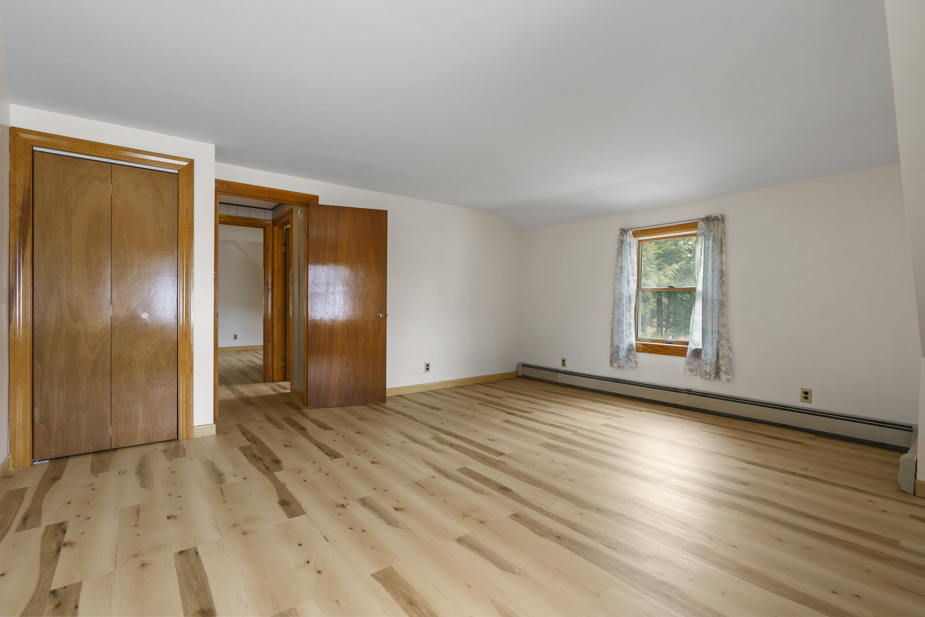39 Pequawket Trail Standish ME 04084