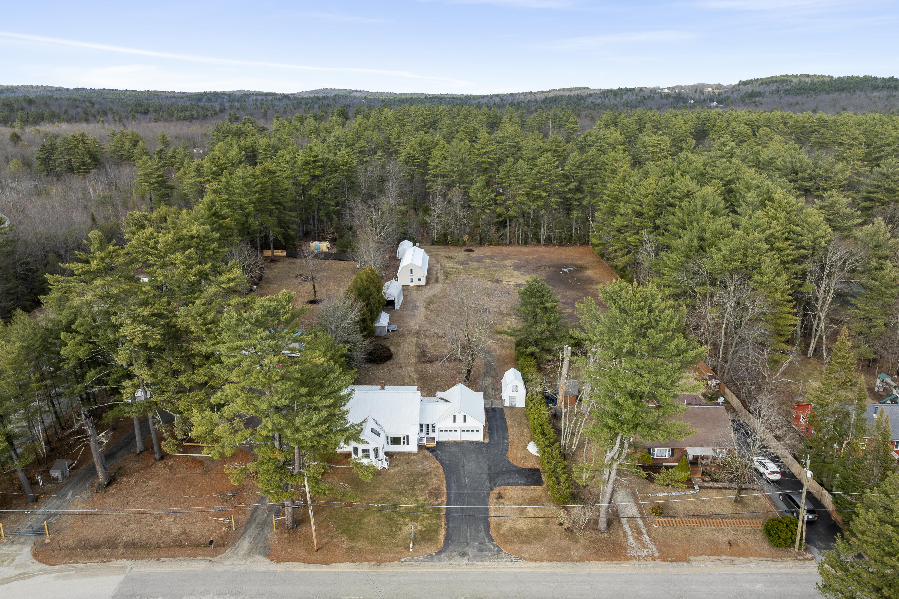 39 Pequawket Trail Standish ME 04084
